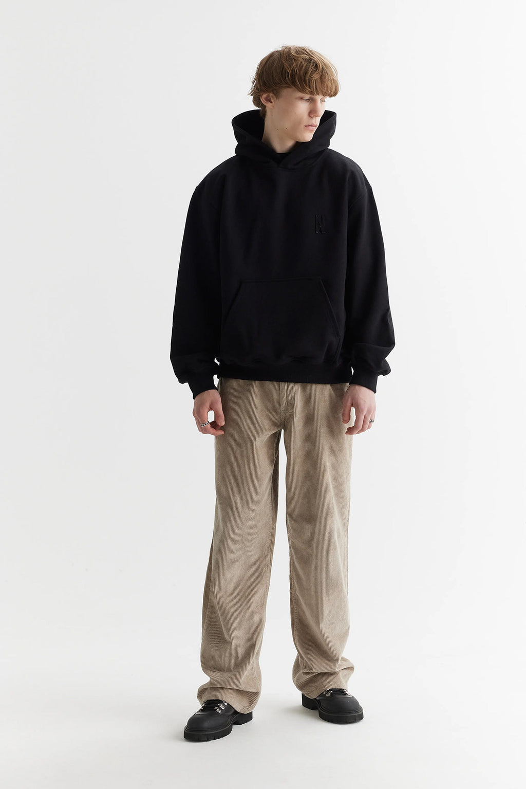 N Hoodie Black